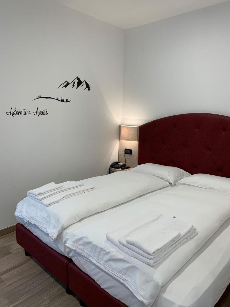 Alpieve Albergo Pieve Pieve Di Ledro Kültér fotó