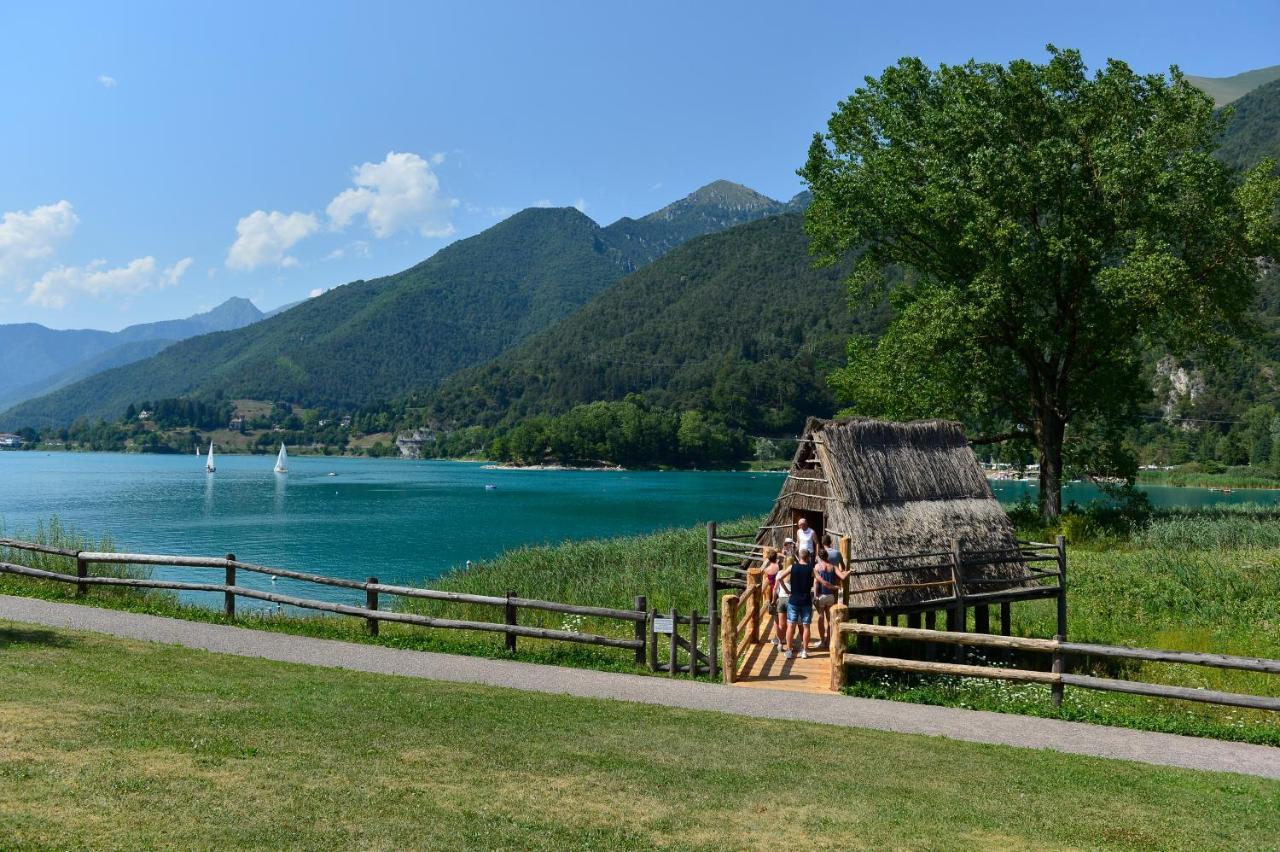 Alpieve Albergo Pieve Pieve Di Ledro Kültér fotó