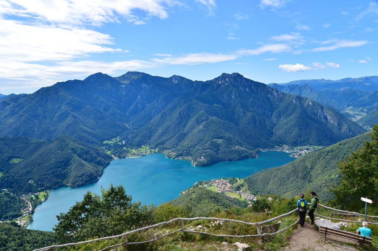 Alpieve Albergo Pieve Pieve Di Ledro Kültér fotó